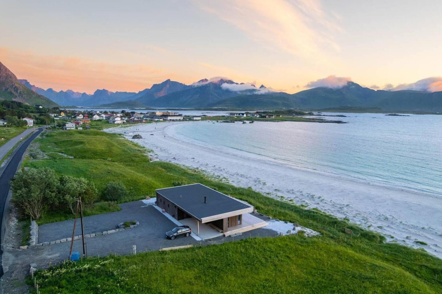 Exclusive Beach House Ramberg - Your Private Oasis Esterno foto